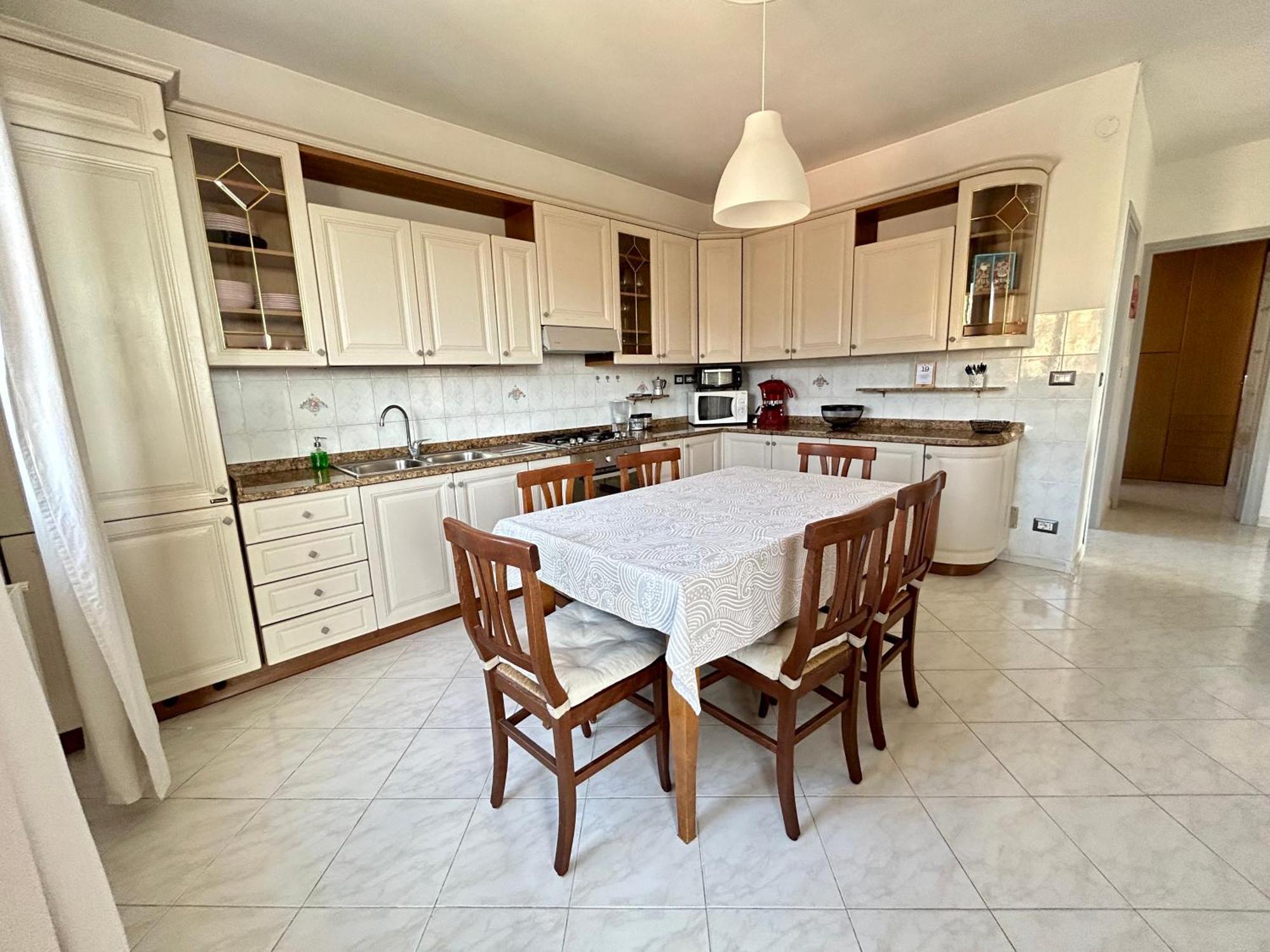 Lmhouse Apartment อาร์มา ดิ ตัจจา ภายนอก รูปภาพ